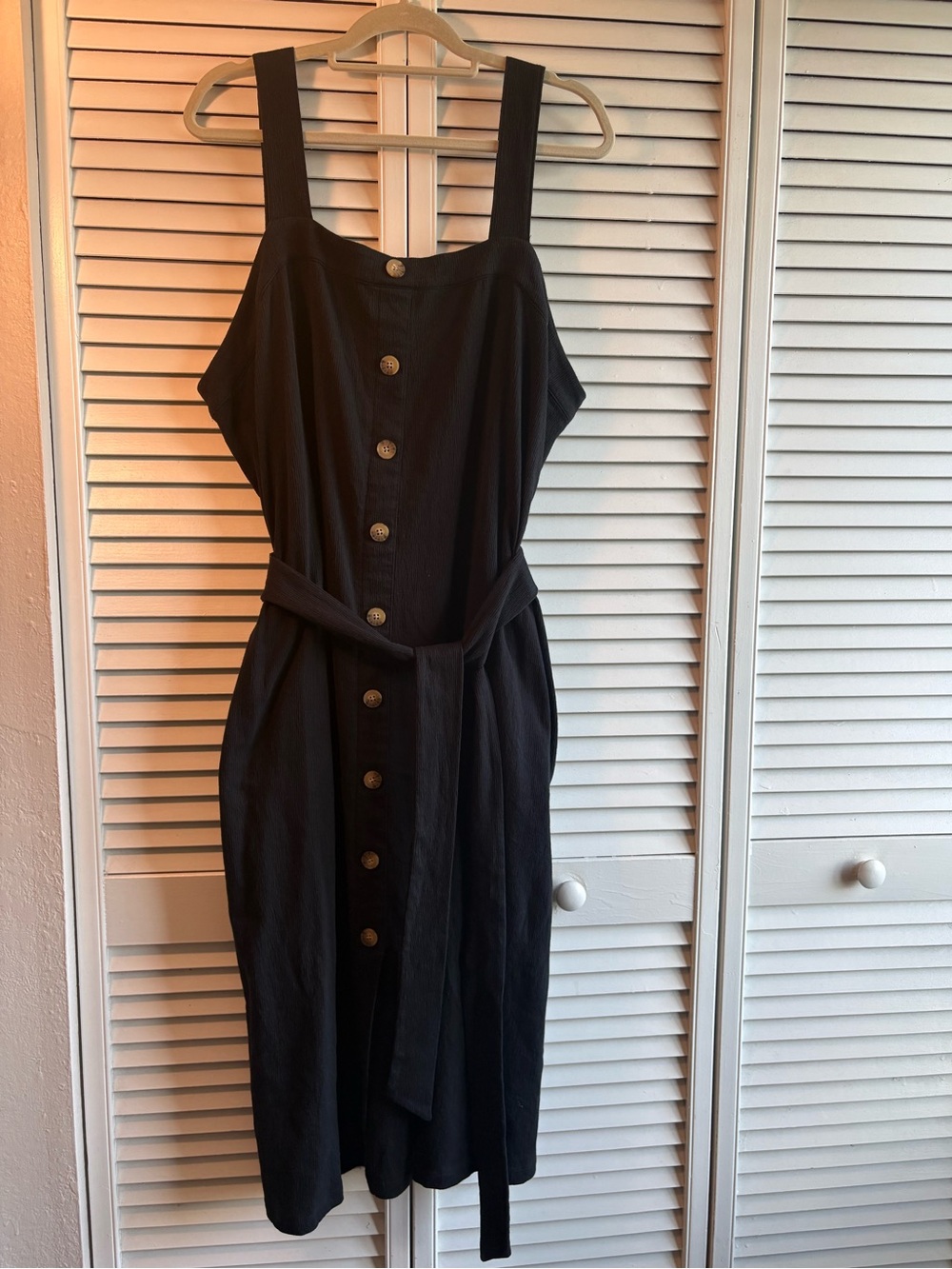 Ava & Viv Black Midi Dress with Button Detail